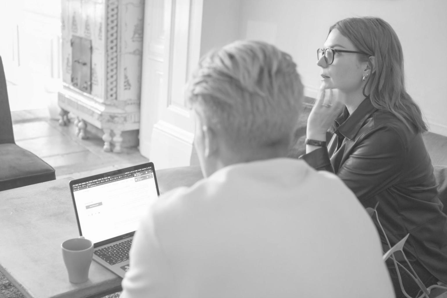 calyxarivo Beratungsteam bei der Arbeit